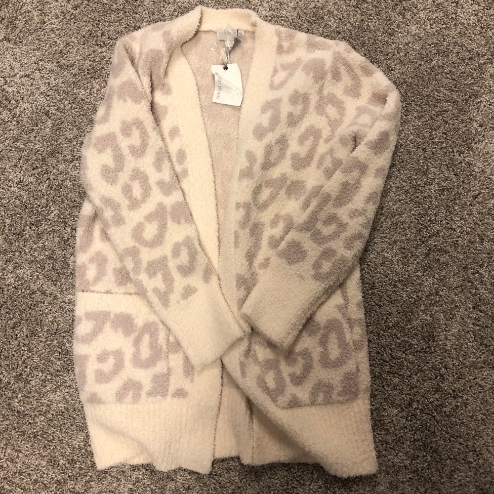 ***SOLD!!!***Barefoot Dreams Leopard Cardigan